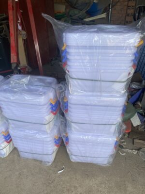Thùng nhựa trong 15 lít có nắp và quai màu, đóng kiện tại kho Việt Xanh